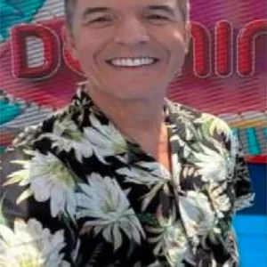 Domingão 2025 João Baião Multicolour Floral Shirt