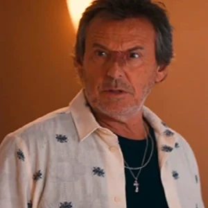 Léo Matteï Brigade Des Mineurs S12 Jean- White Shirt