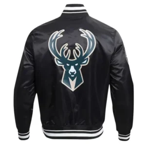 Milwaukee Bucks Script Tail Jacket