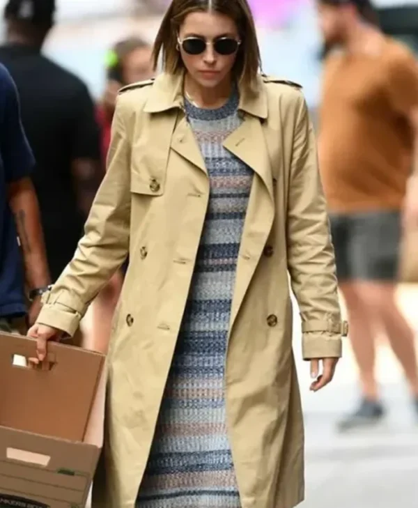 The Better Sister S01 Jessica Biel Beige Trench Blazer