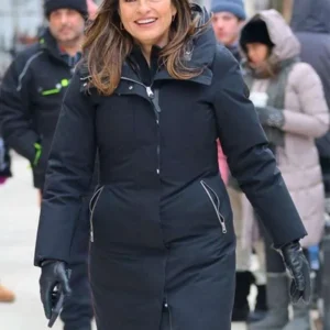 Mariska Hargitay Law and Order SVU S26 Puffer Coat