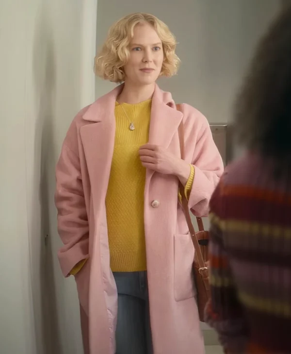 Rosy McEwen Black Mirror S07 Coat