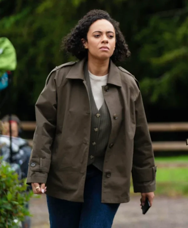 Saskia Ashdown Karen Pirie S02 Coat